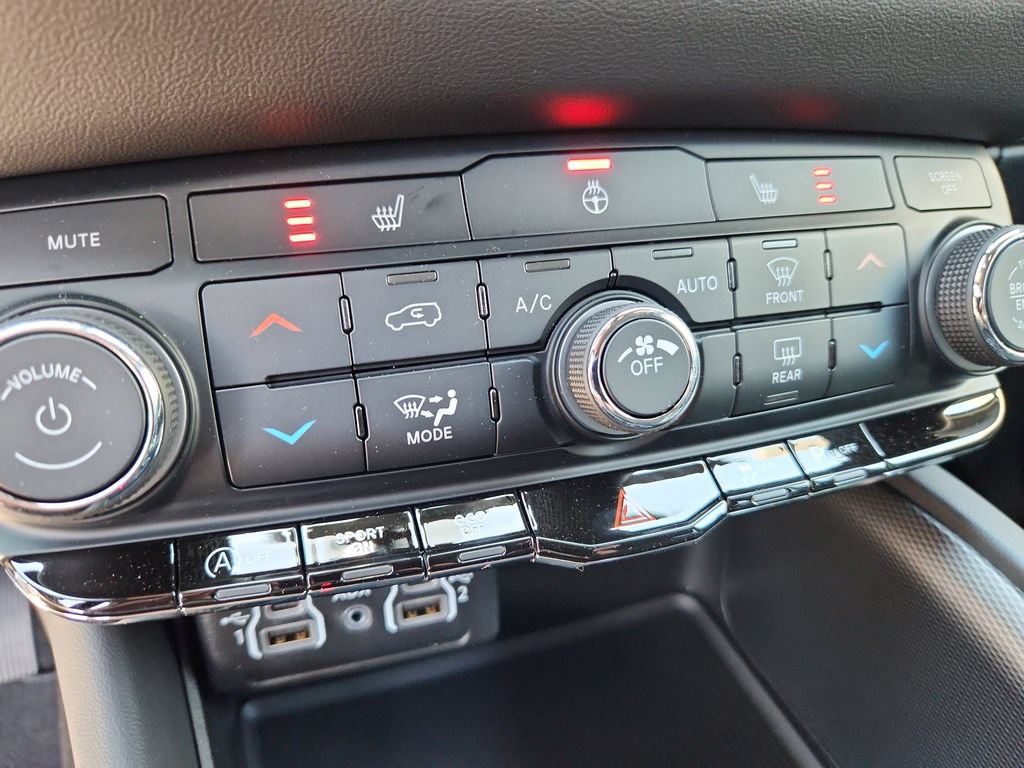 New 2026 Dodge Durango GT w/ Trailer Tow Group IV AWD/4WD image 15