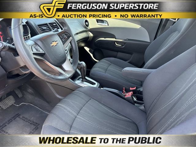 Used 2014 Chevrolet Sonic LT image 13