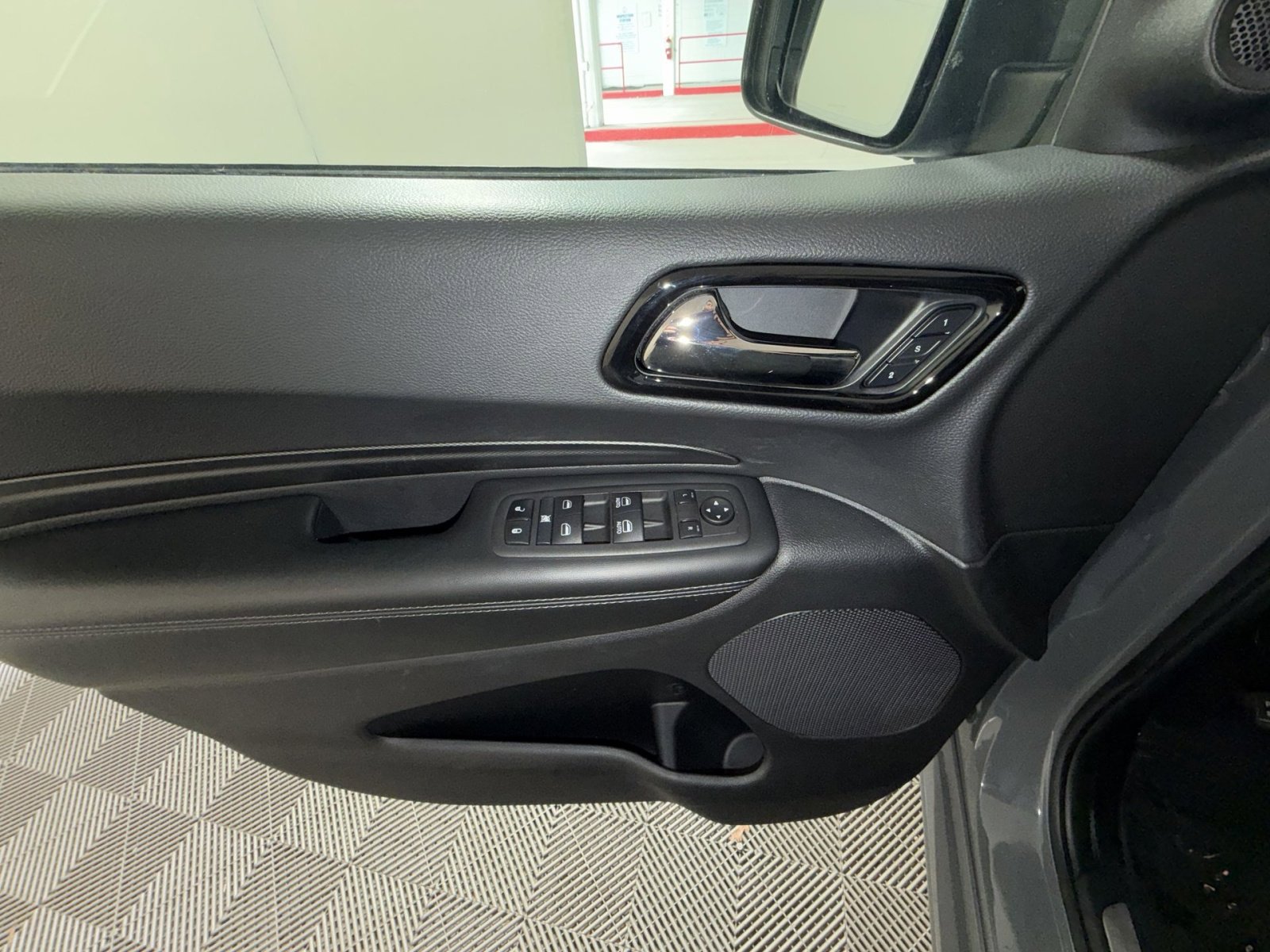 Used 2022 Dodge Durango GT image 15