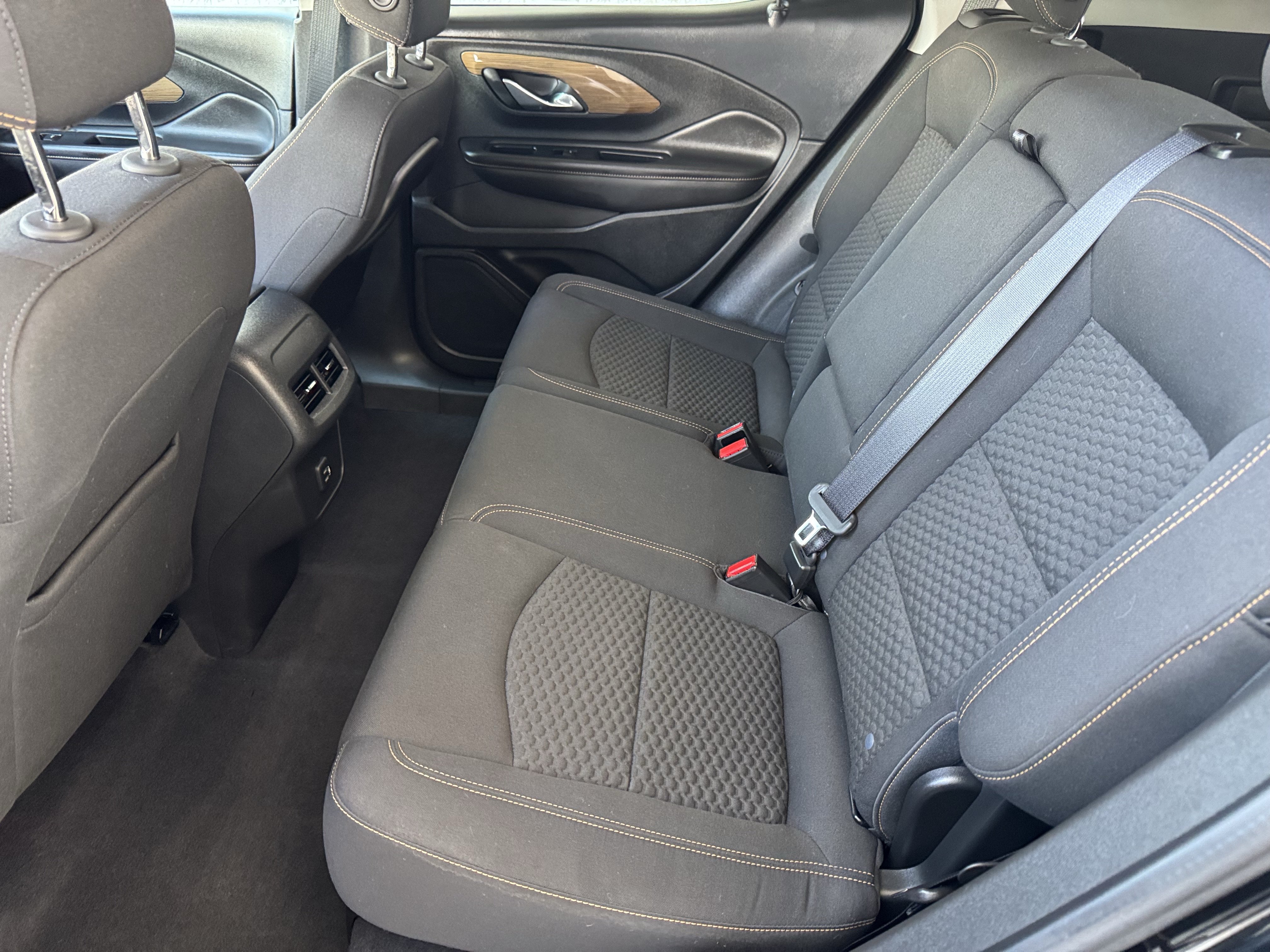 Used 2020 GMC Terrain SLE w/ Elevation Edition FWD image 13