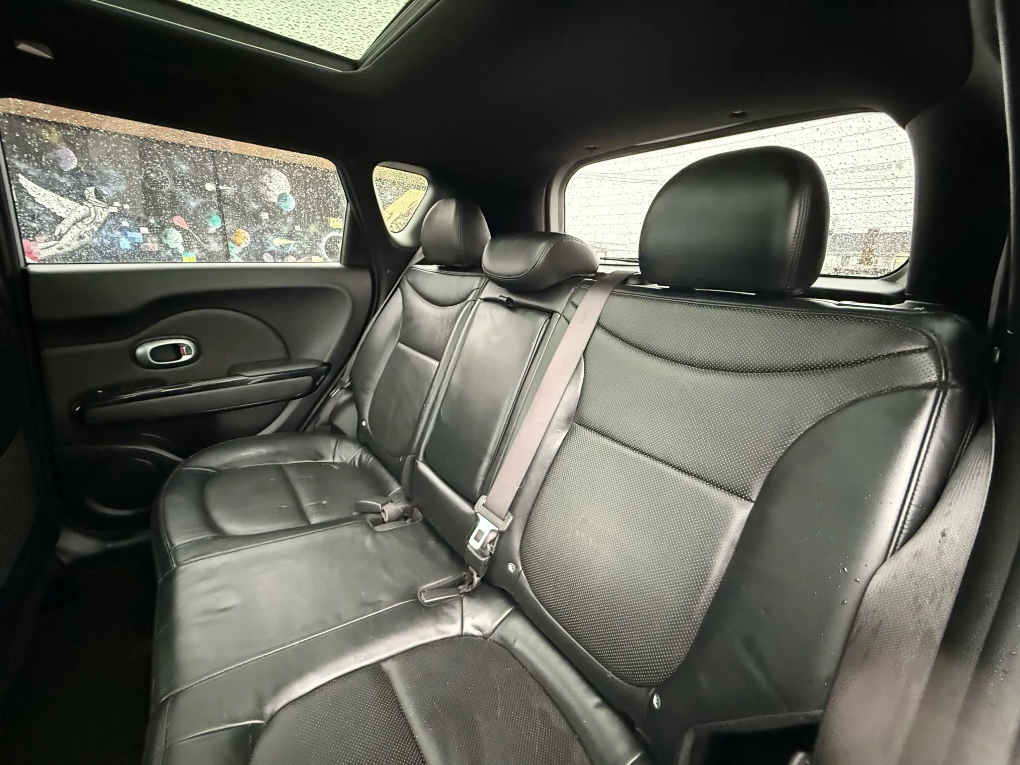 Used 2015 Kia Soul ! w/ Sun & Sound Package image 30