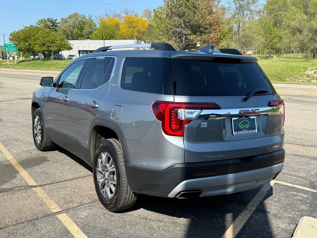Certified 2023 GMC Acadia SLE w/ Driver Convenience Package AWD/4WD image 3