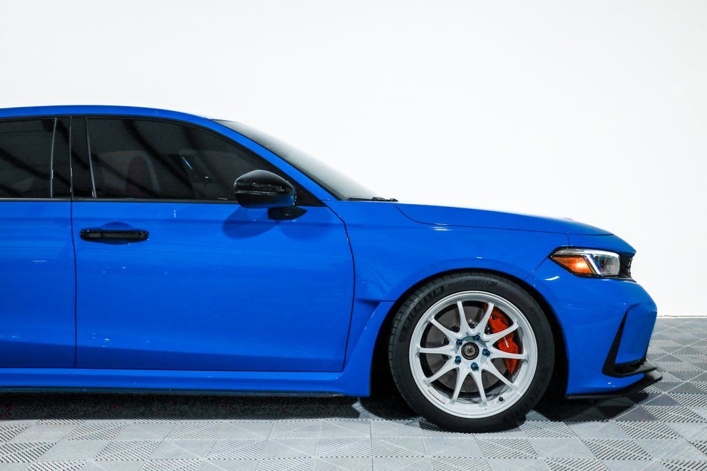Used 2024 Honda Civic Type R image 3