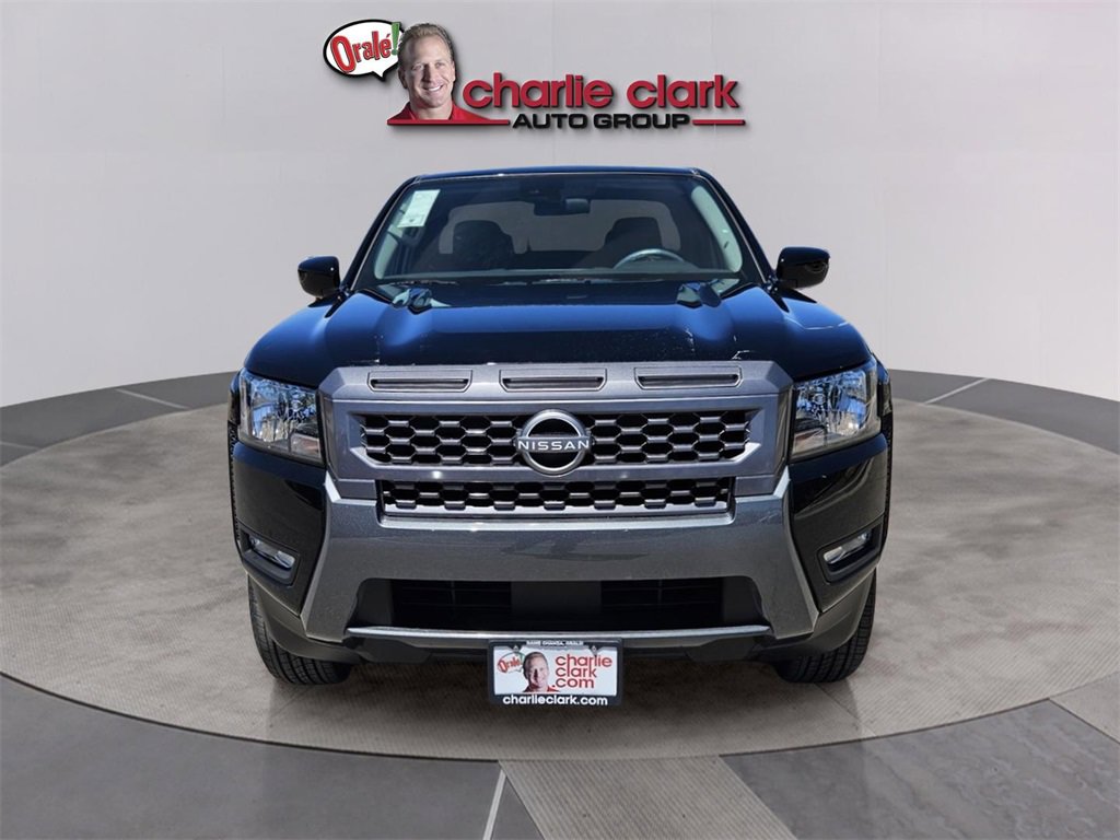 Used 2025 Nissan Frontier SV w/ SV Convenience Package image 9