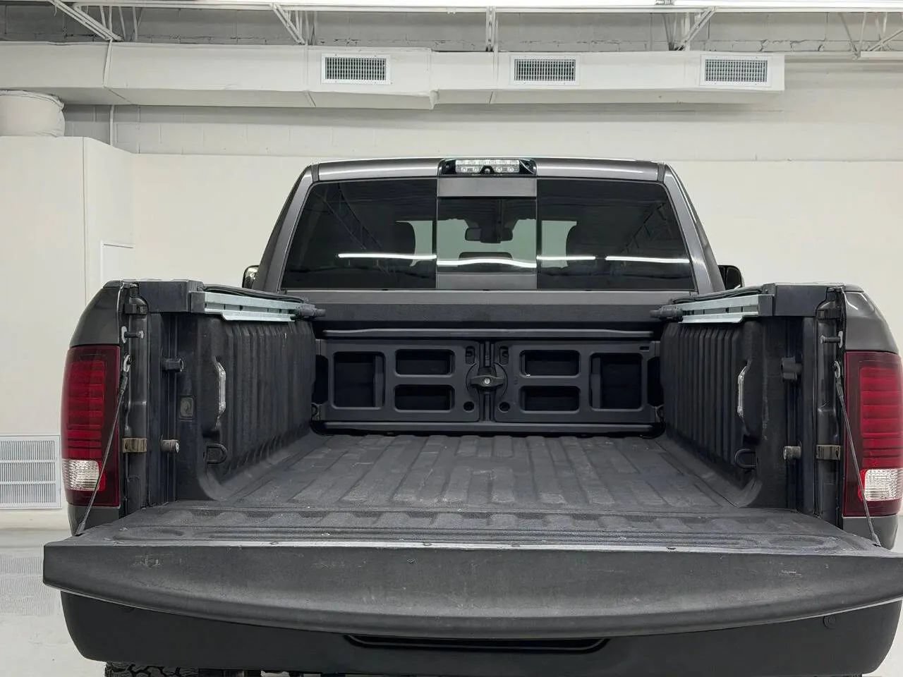 Used 2018 RAM 2500 Power Wagon w/ Luxury Group AWD/4WD image 37