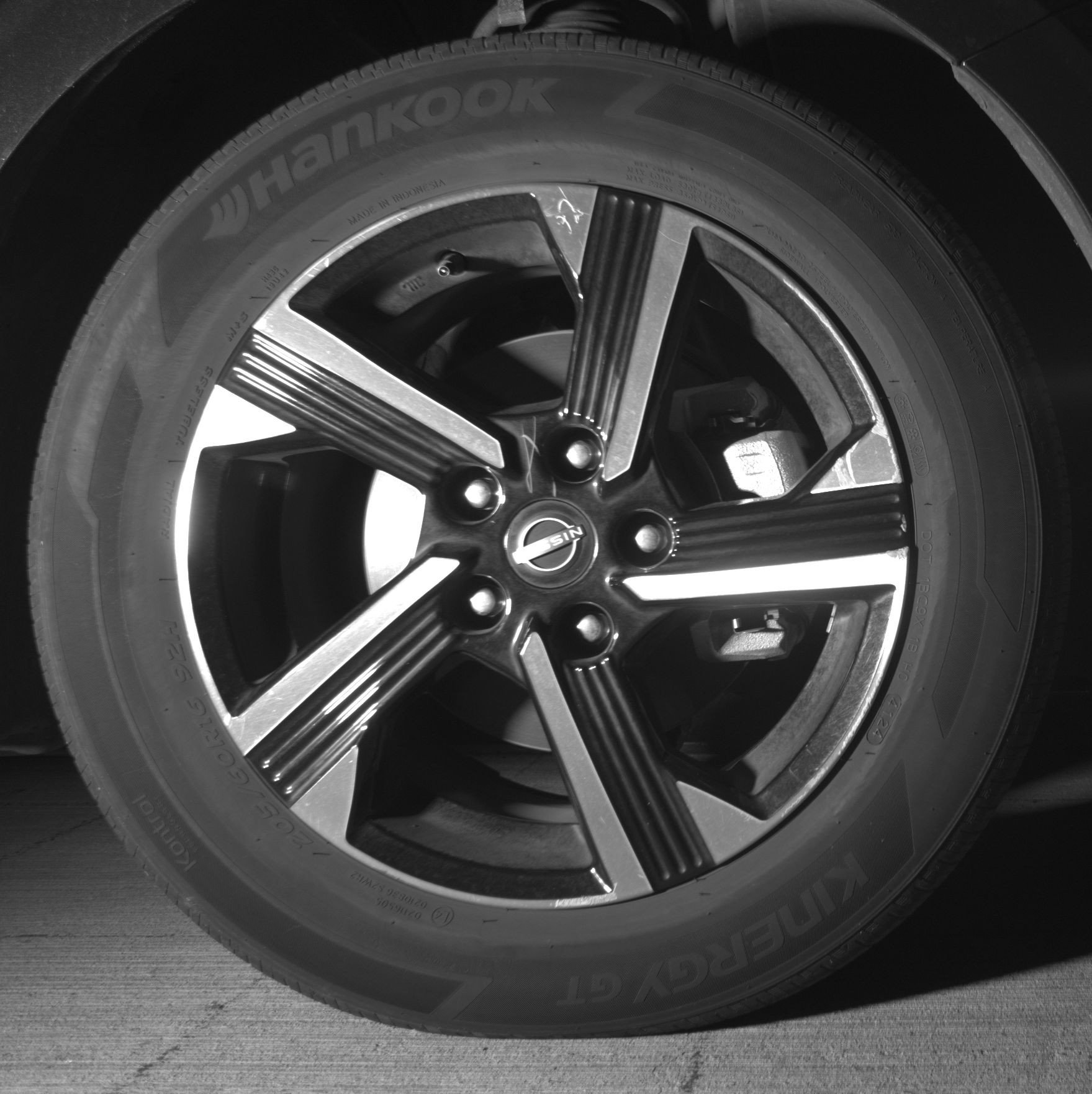 Used 2025 Nissan Sentra SV FWD image 13