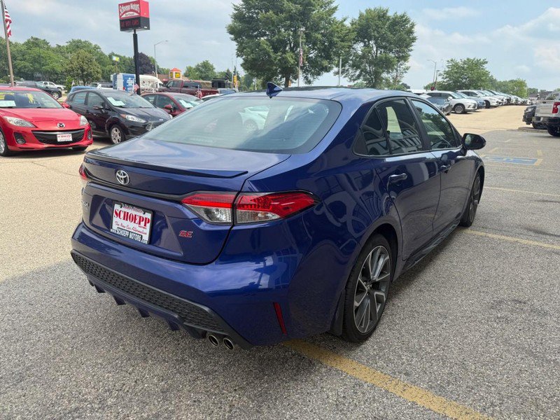 Used 2022 Toyota Corolla SE w/ Carpet Mat Package (TMS) FWD image 5