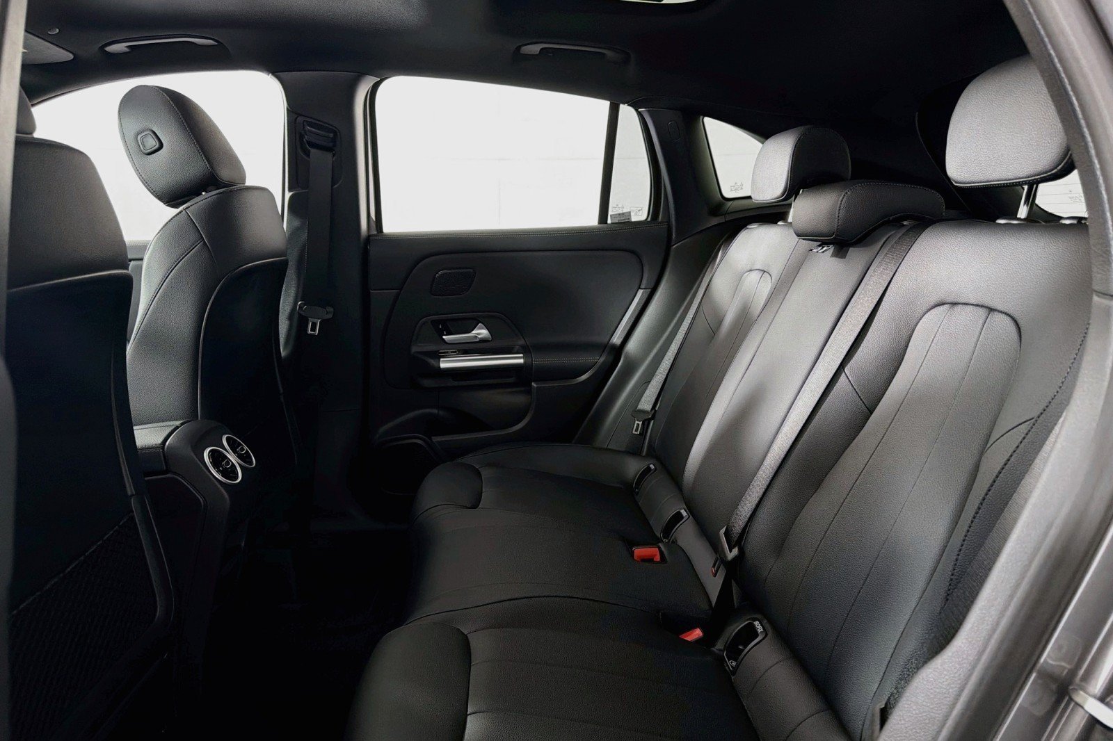 New 2026 Mercedes-Benz GLA 250 image 7