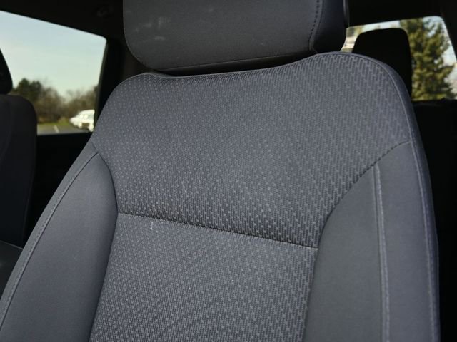 Used 2020 Chevrolet Silverado 2500 Custom w/ Custom Value Package image 18