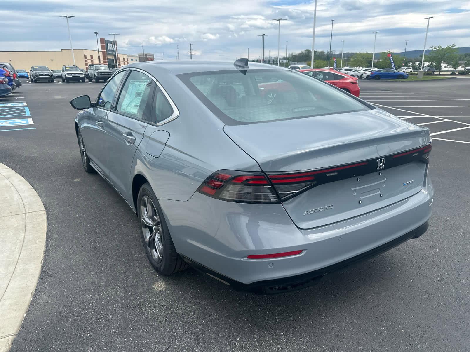 New 2026 Honda Accord EX-L image 6