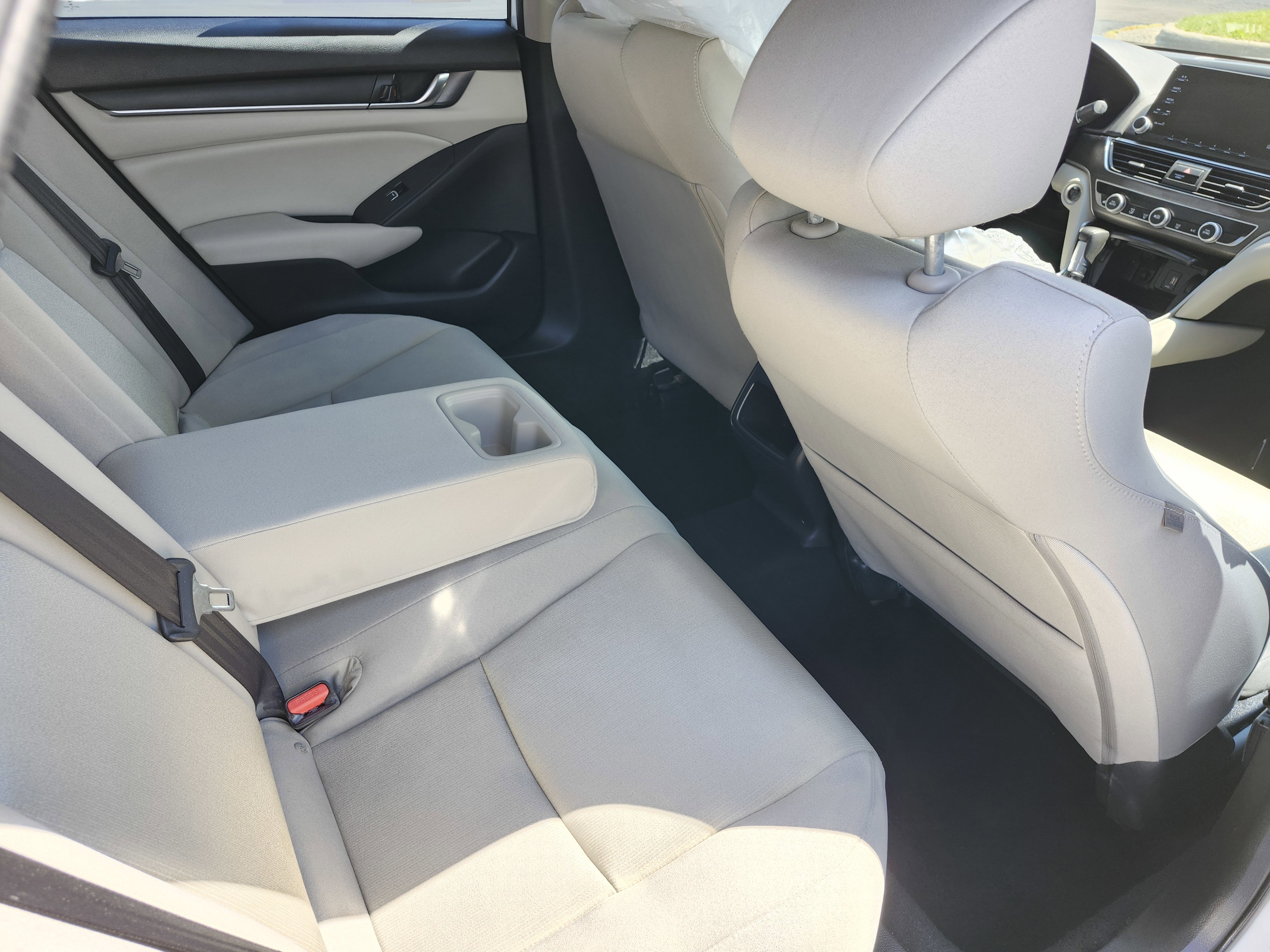 Used 2018 Honda Accord LX image 19