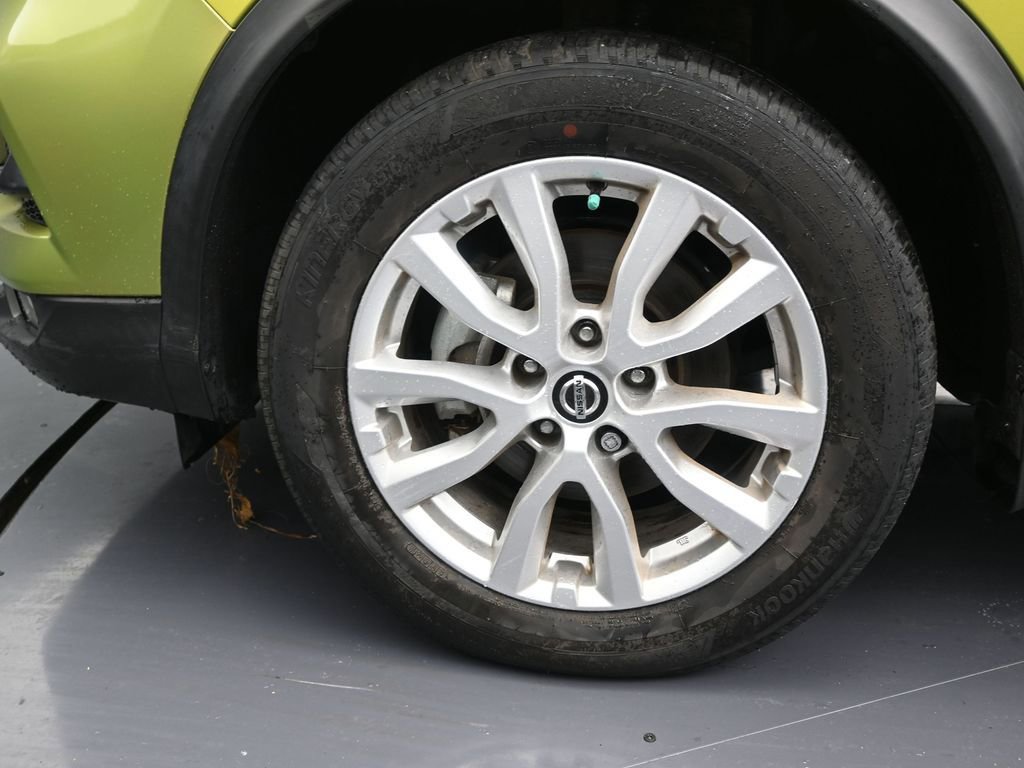 Used 2021 Nissan Rogue Sport SV FWD image 11