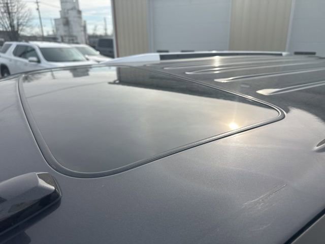 Used 2016 Cadillac Escalade Platinum image 10