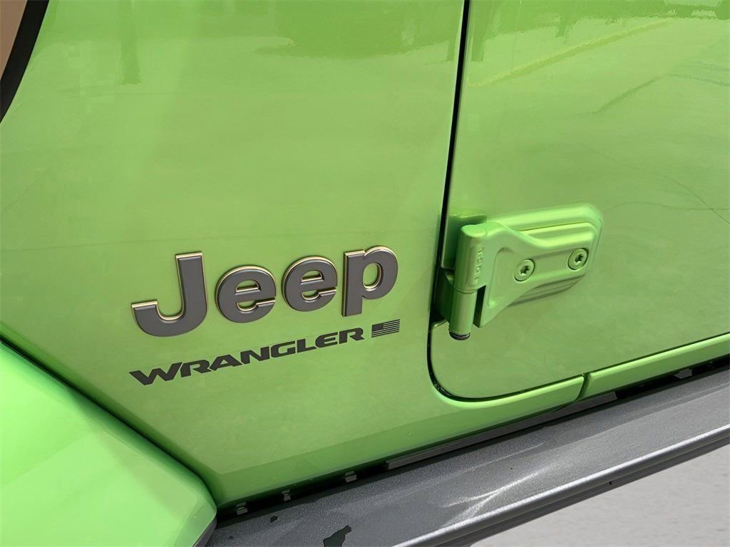 New 2025 Jeep Wrangler Unlimited Rubicon 392 image 24