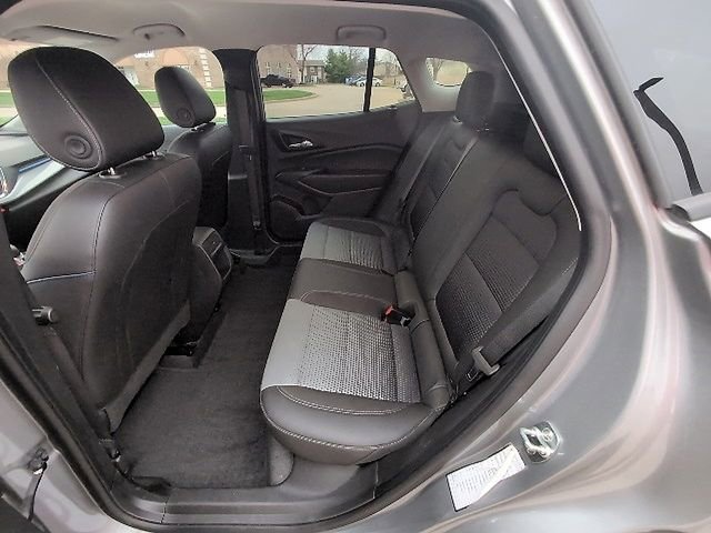 Used 2025 Chevrolet Trax LT w/ LT Convenience Package image 21