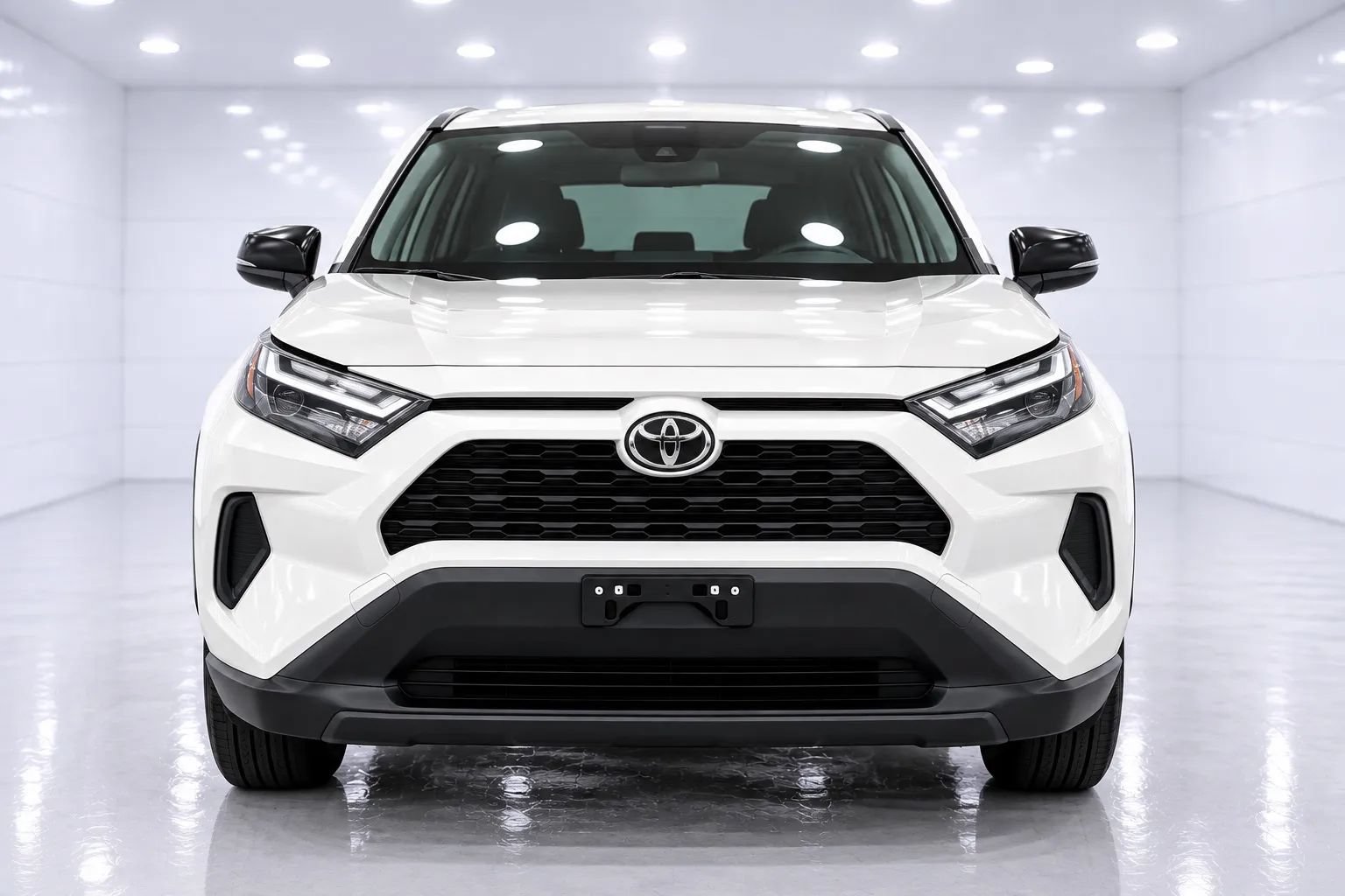 Used 2025 Toyota RAV4 LE AWD/4WD image 8