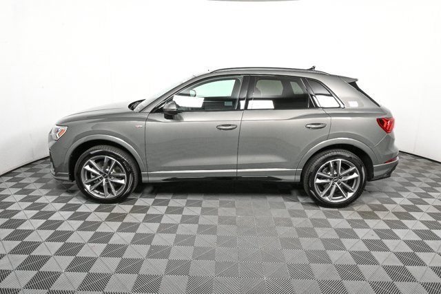 New 2025 Audi Q3 2.0T Premium image 30