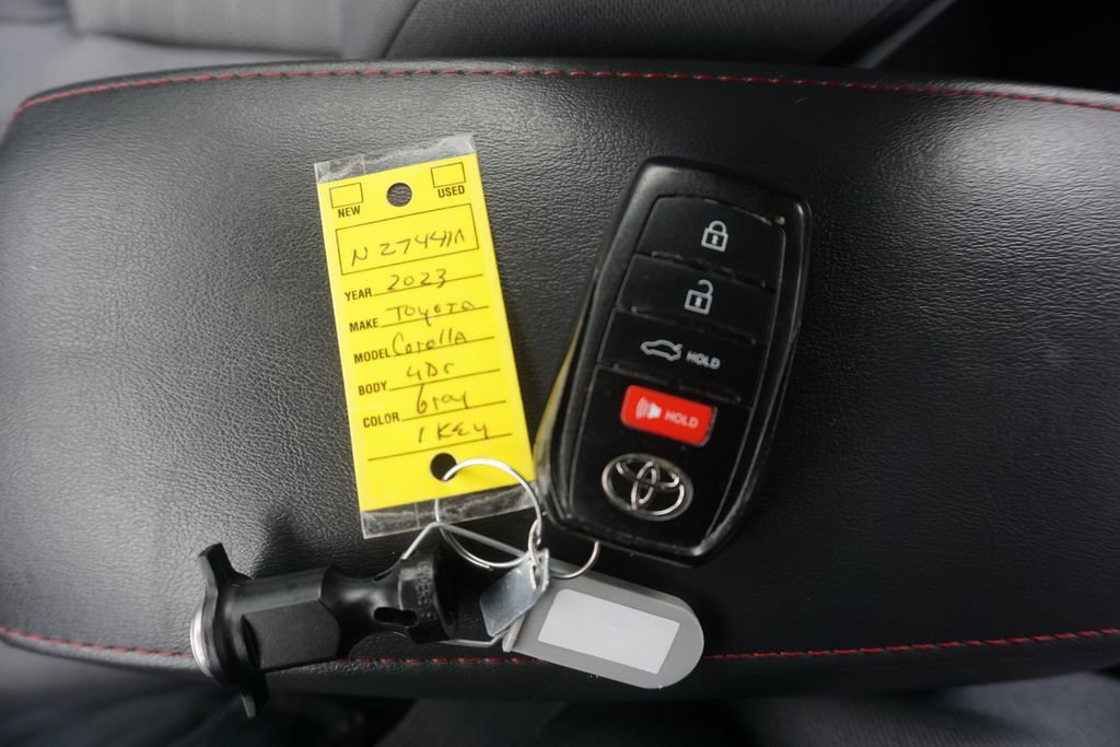 Used 2023 Toyota Corolla SE FWD image 31