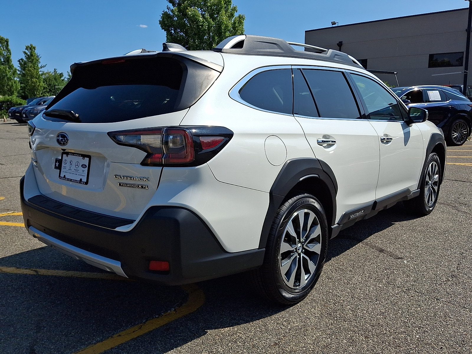 Used 2024 Subaru Outback Touring XT AWD/4WD image 6
