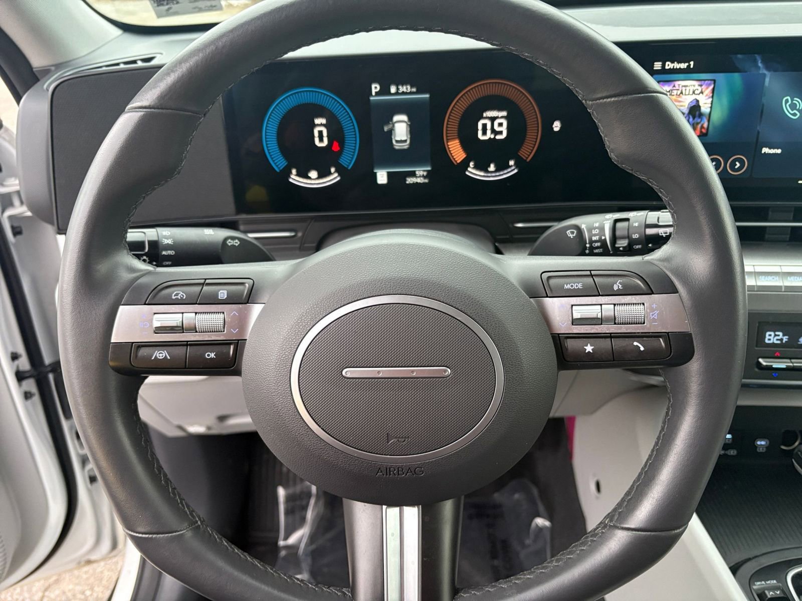 Used 2025 Hyundai Kona SEL image 28