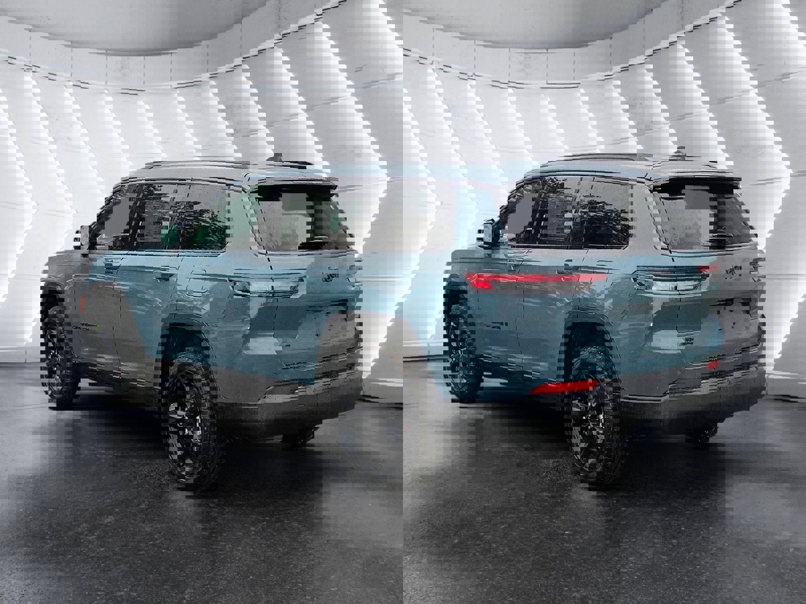 New 2026 Jeep Grand Cherokee L Limited image 4