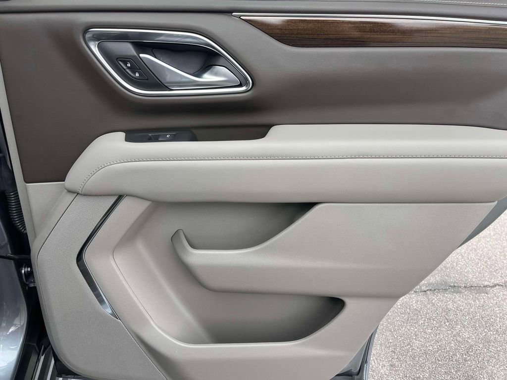 Used 2022 GMC Yukon SLE w/ Max Trailering Package RWD image 18