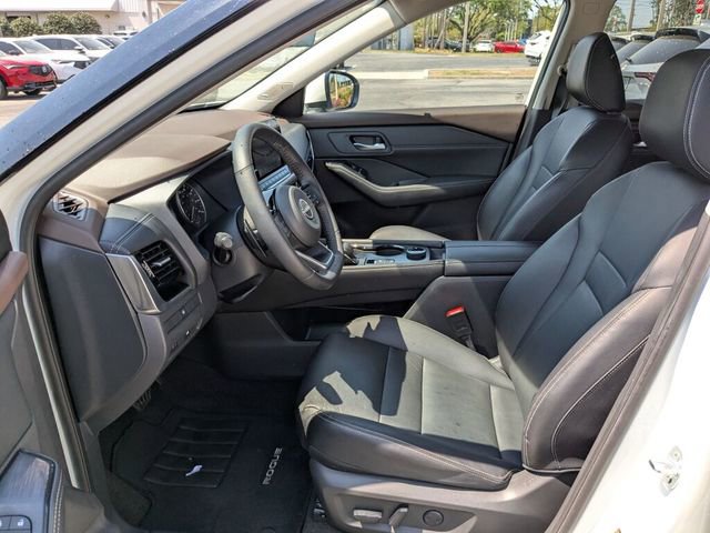 Used 2023 Nissan Rogue SL w/ SL Premium Package image 27