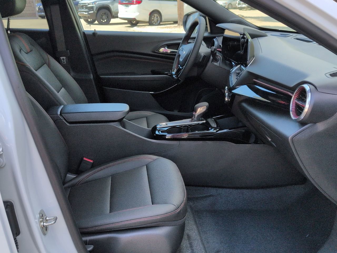 New 2026 Chevrolet Trax RS w/ Driver Confidence Package image 24