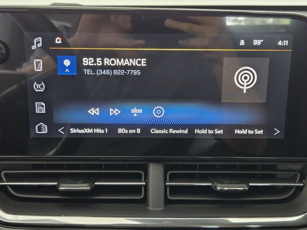 New 2026 Chevrolet Trax RS w/ Sunroof Package FWD image 18