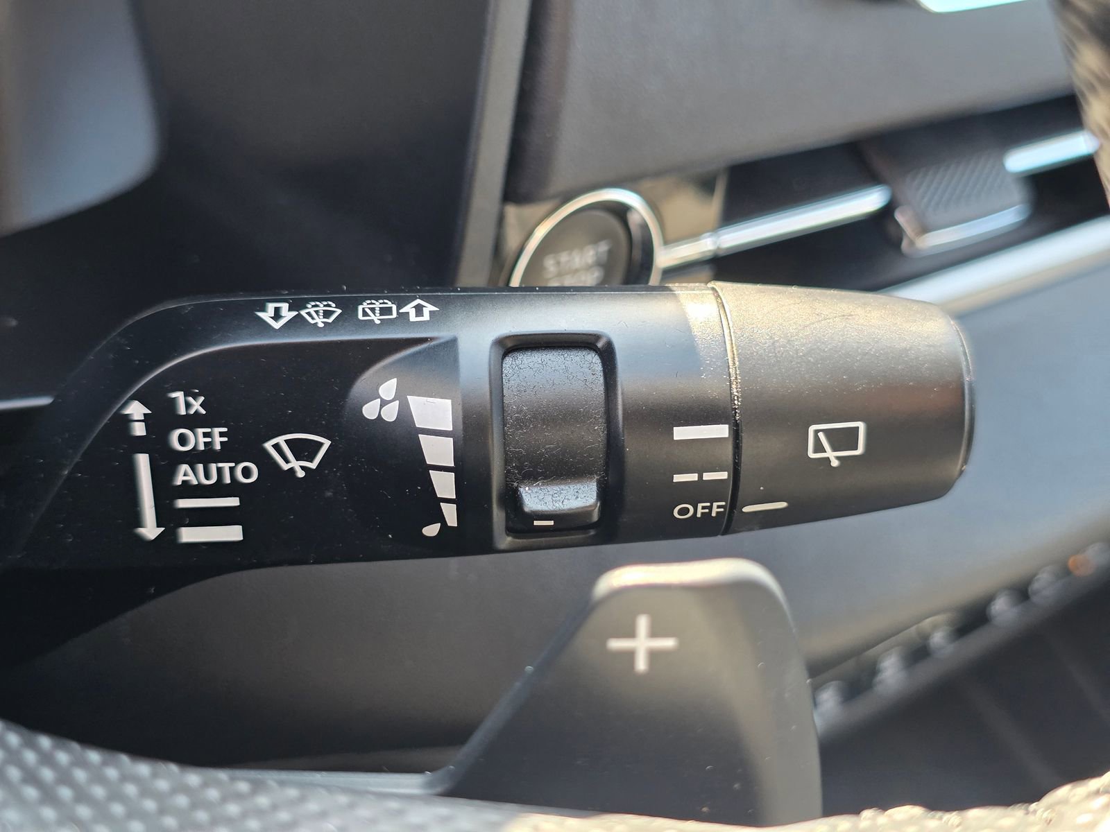 Used 2024 Mitsubishi Outlander SE FWD image 33