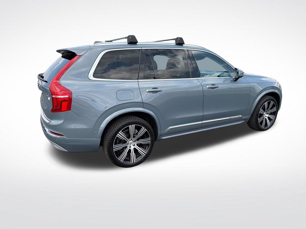 Used 2022 Volvo XC90 T8 Inscription w/ Advanced Package AWD/4WD image 5