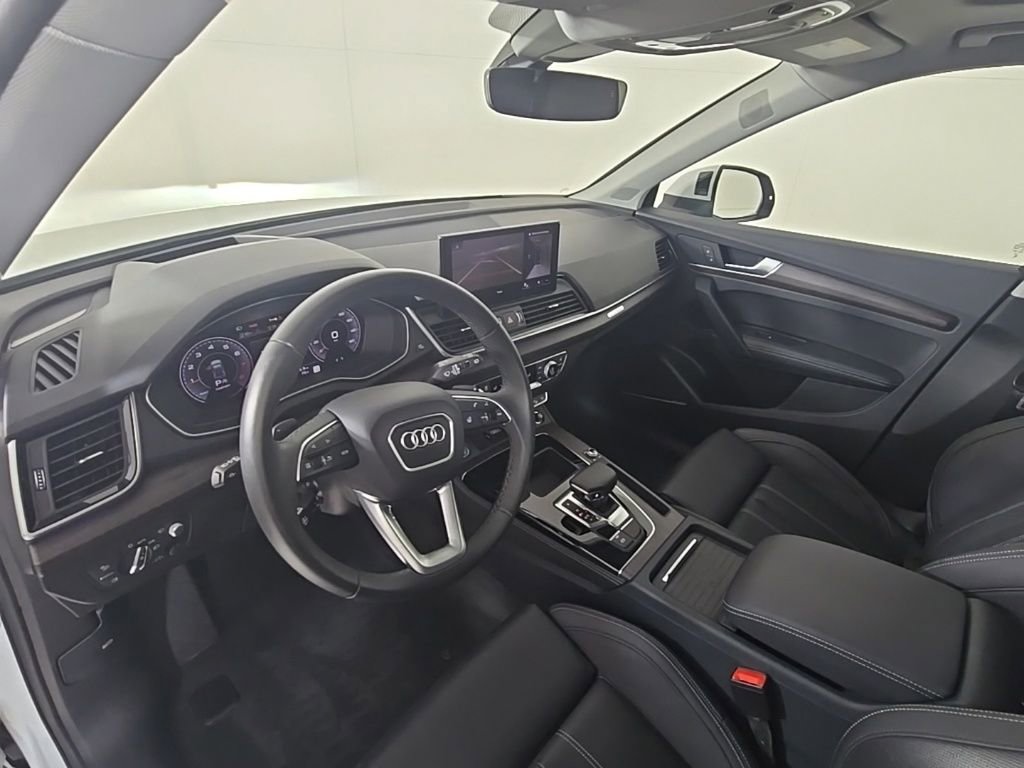 Used 2024 Audi Q5 2.0T Prestige image 17