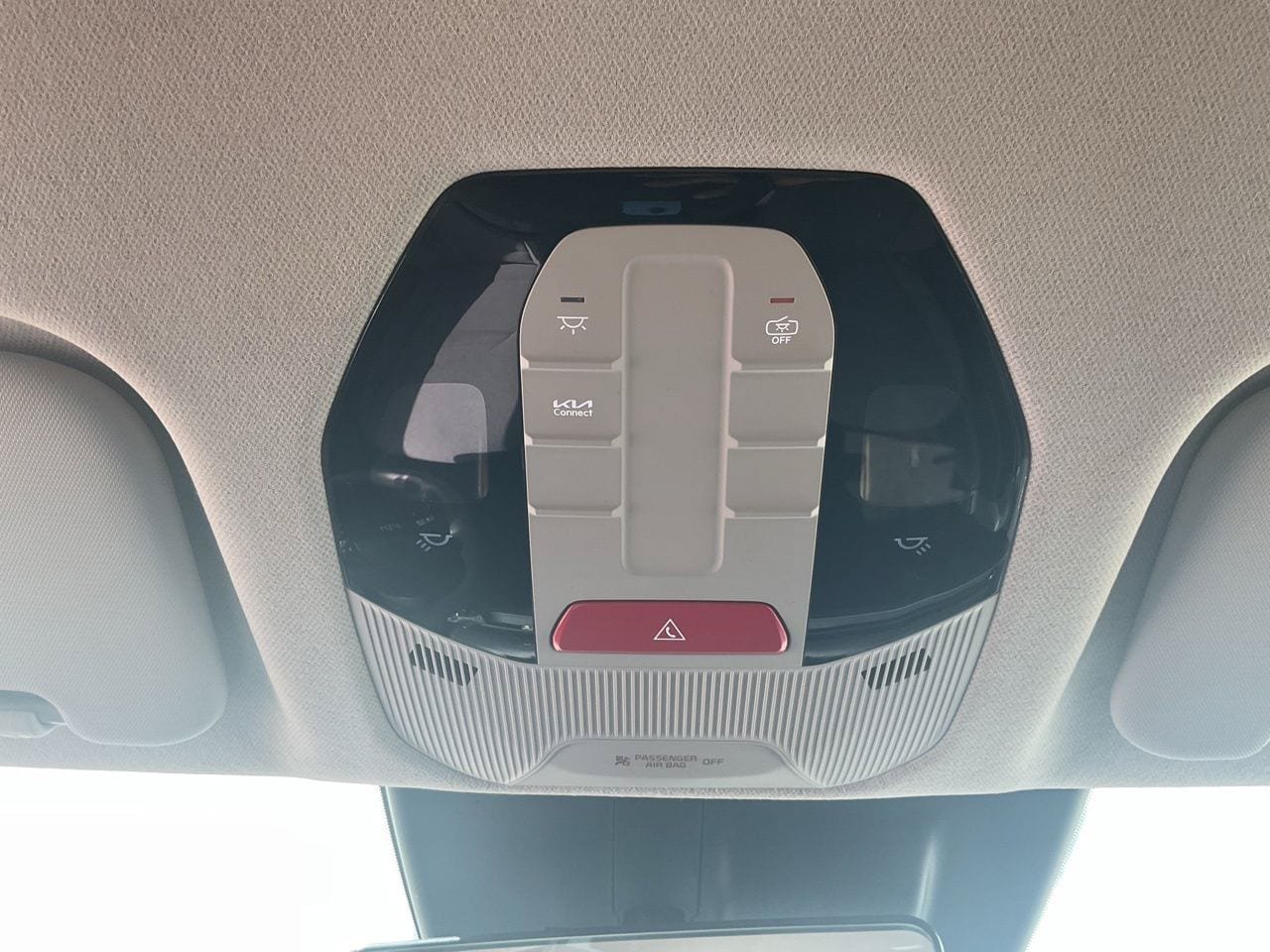 Used 2025 Kia K4 FWD image 14