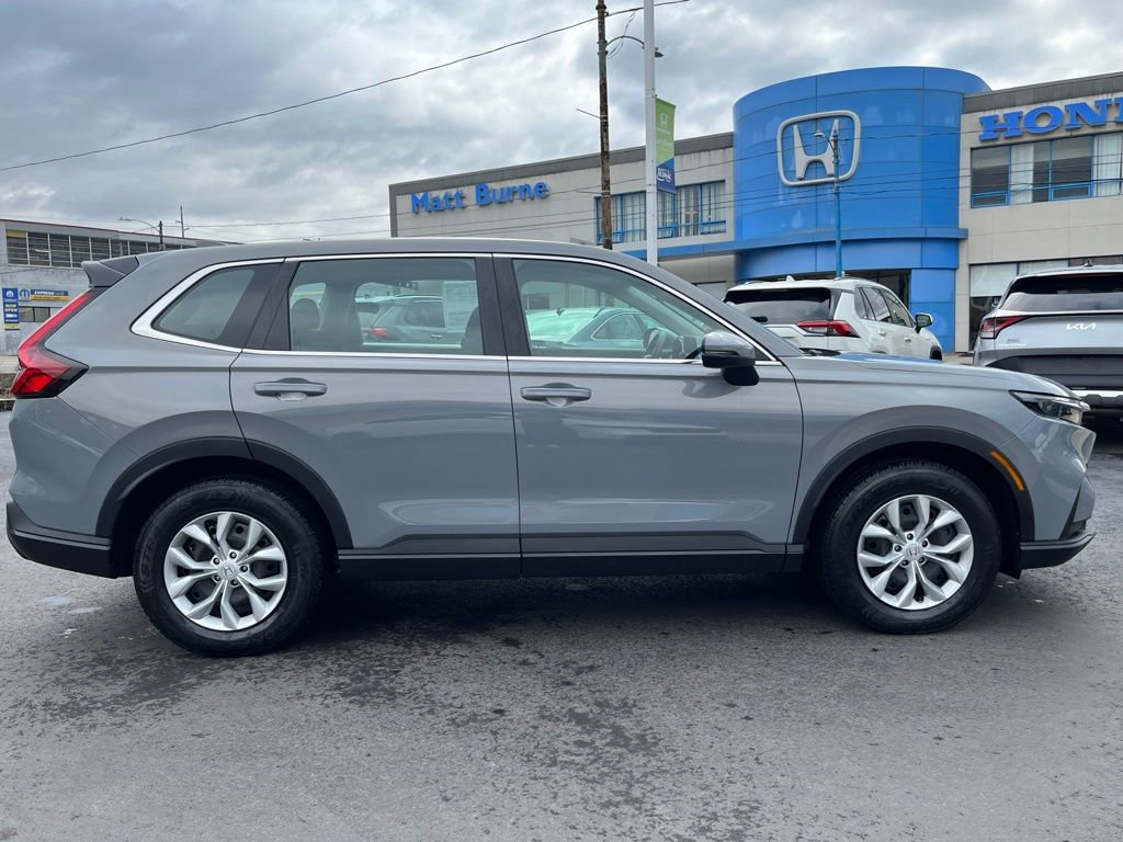 Used 2023 Honda CR-V LX image 30