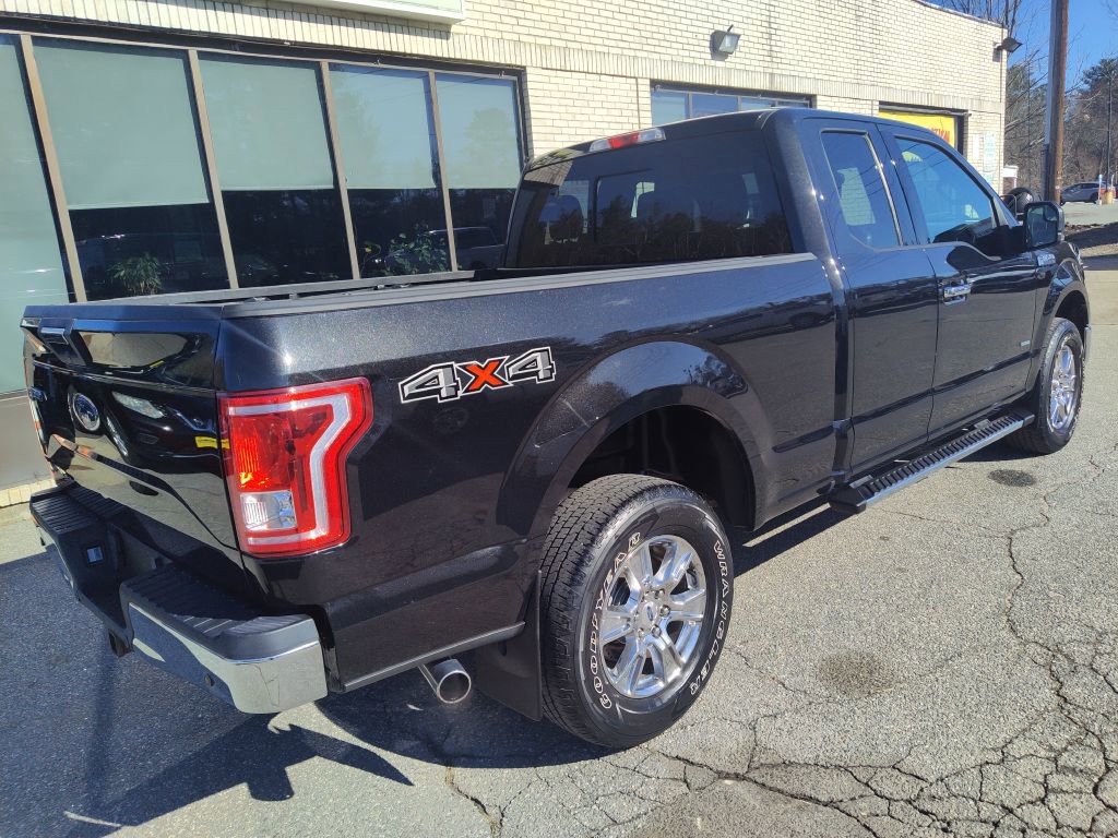 Used 2015 Ford F150 XLT w/ Equipment Group 302A Luxury image 8