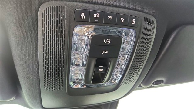 Used 2025 Mercedes-Benz GLS 450 4MATIC image 61