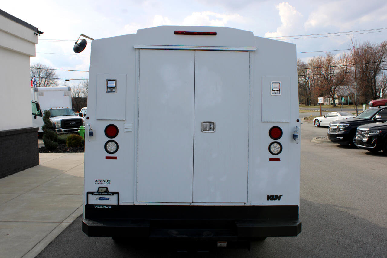 Used 2012 Chevrolet Express 3500 image 5