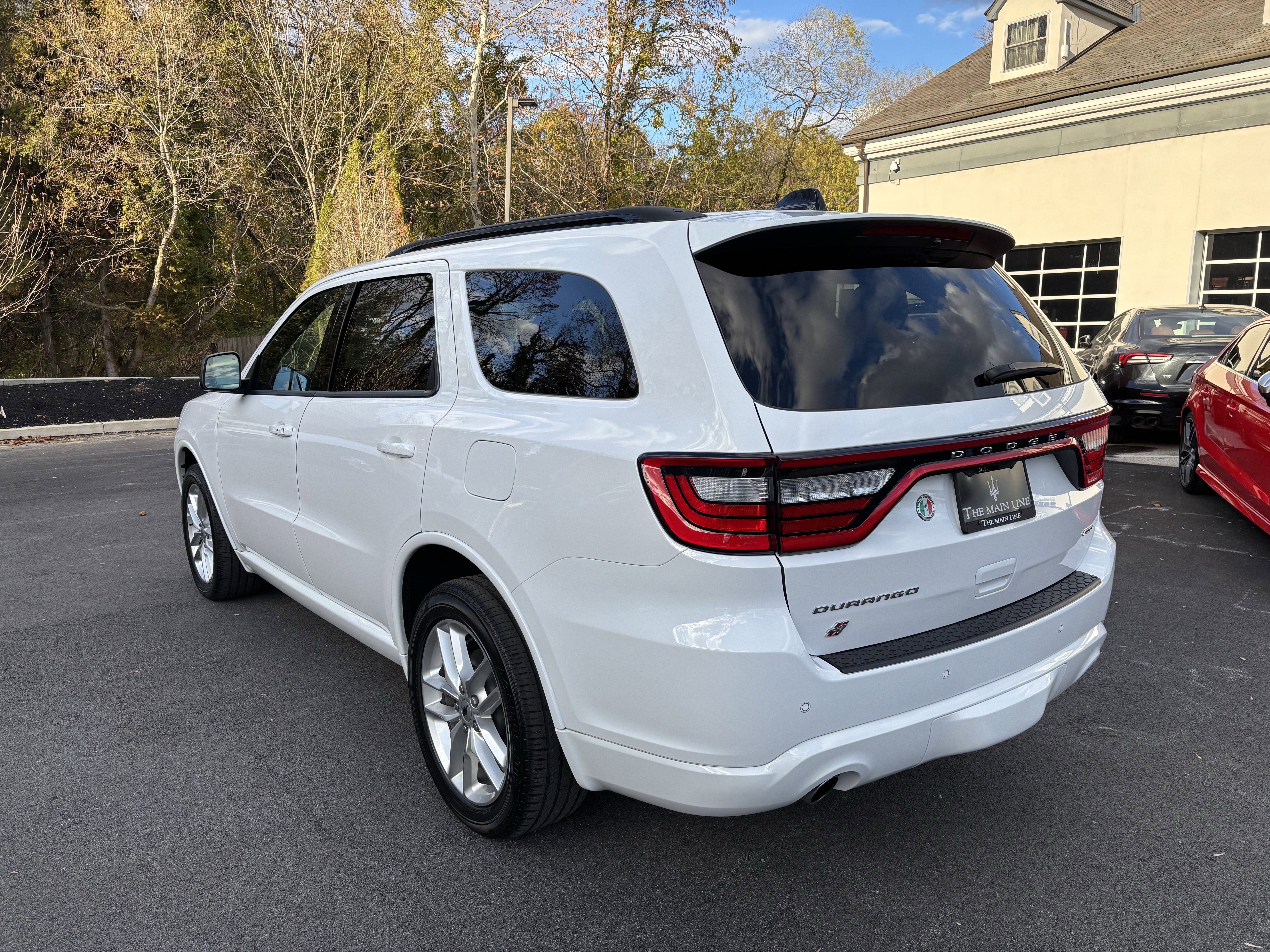 Used 2024 Dodge Durango GT image 3