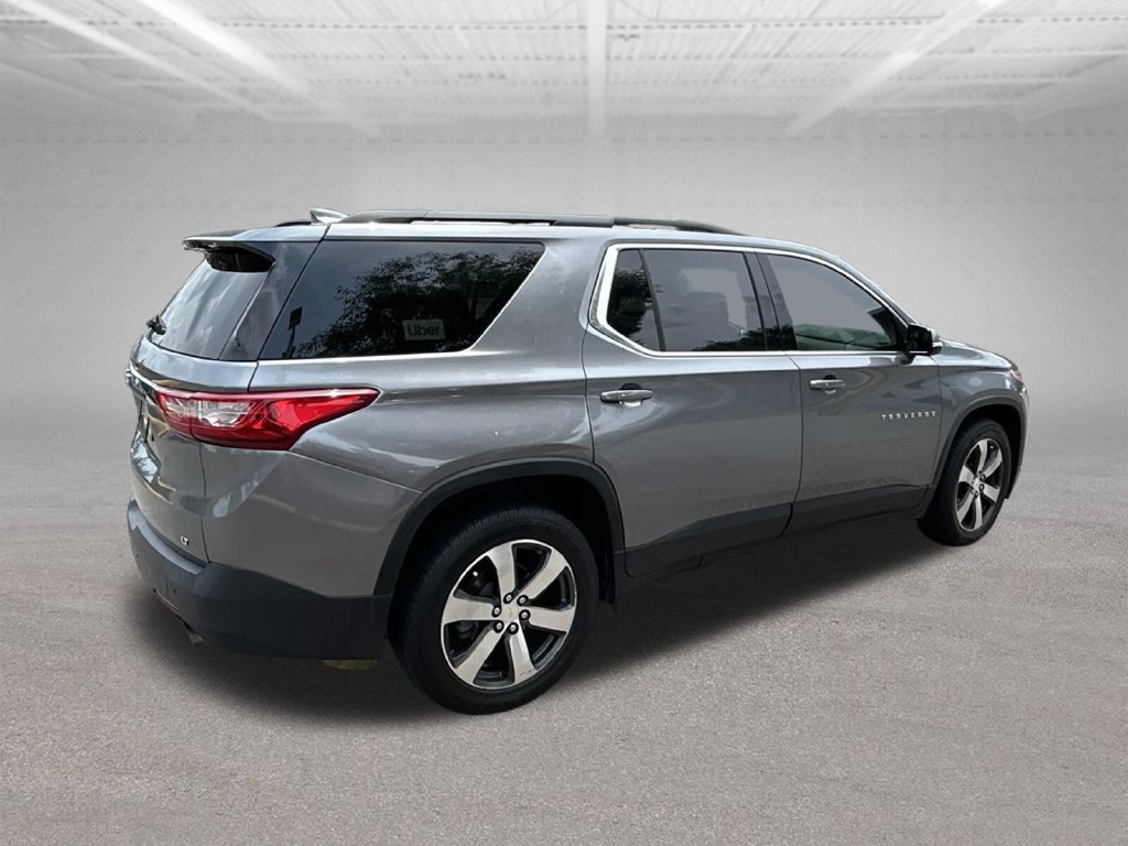 Used 2019 Chevrolet Traverse LT w/ LT Premium Package AWD/4WD image 5