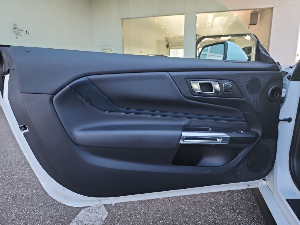 Used 2025 Ford Mustang GT Premium RWD image 11
