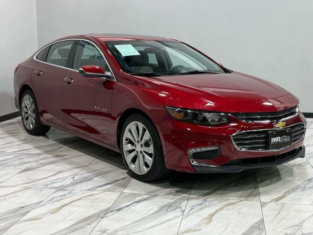 Used 2018 Chevrolet Malibu Premier w/ Premier Sun and Wheel Package FWD image 4
