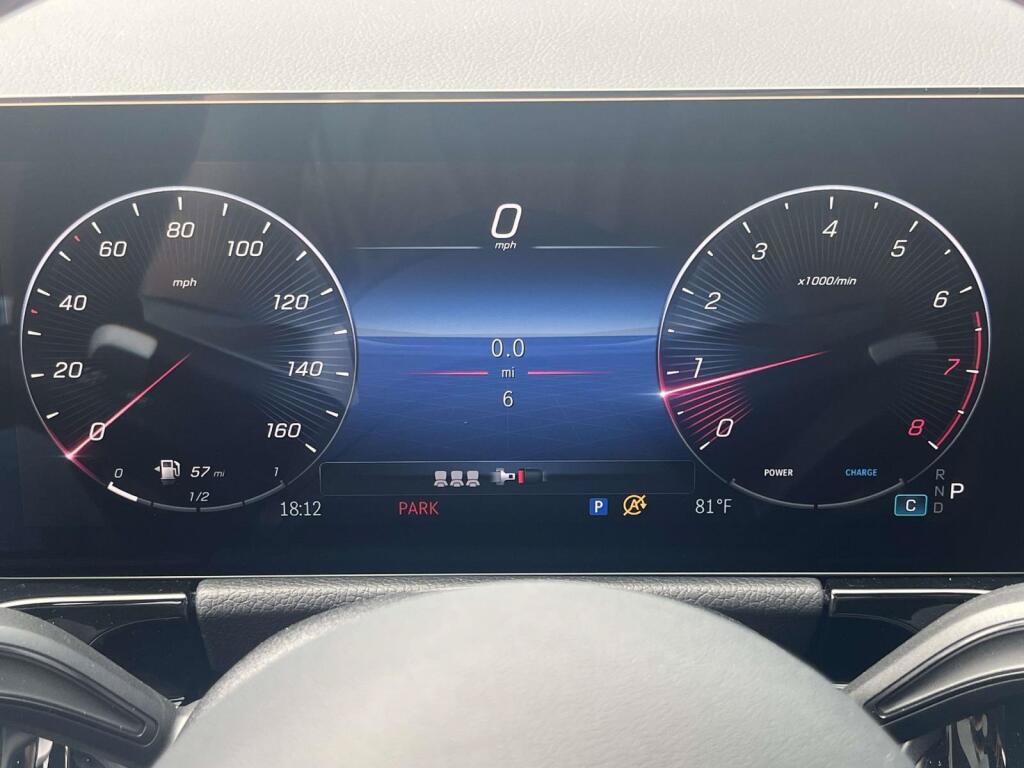 New 2026 Mercedes-Benz GLA 250 4MATIC image 3