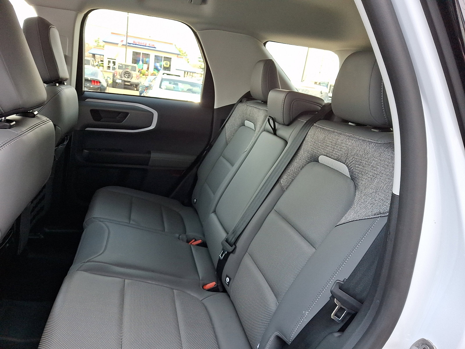 Used 2025 Ford Bronco Sport Badlands AWD/4WD image 11