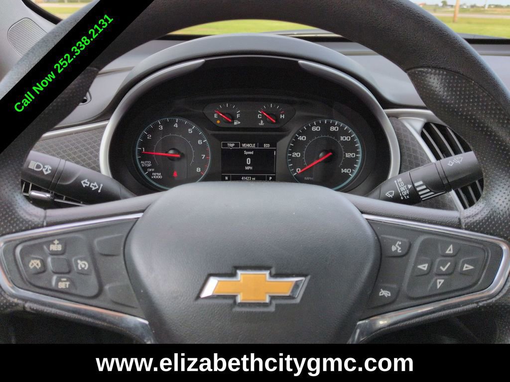 Used 2020 Chevrolet Malibu LS image 23