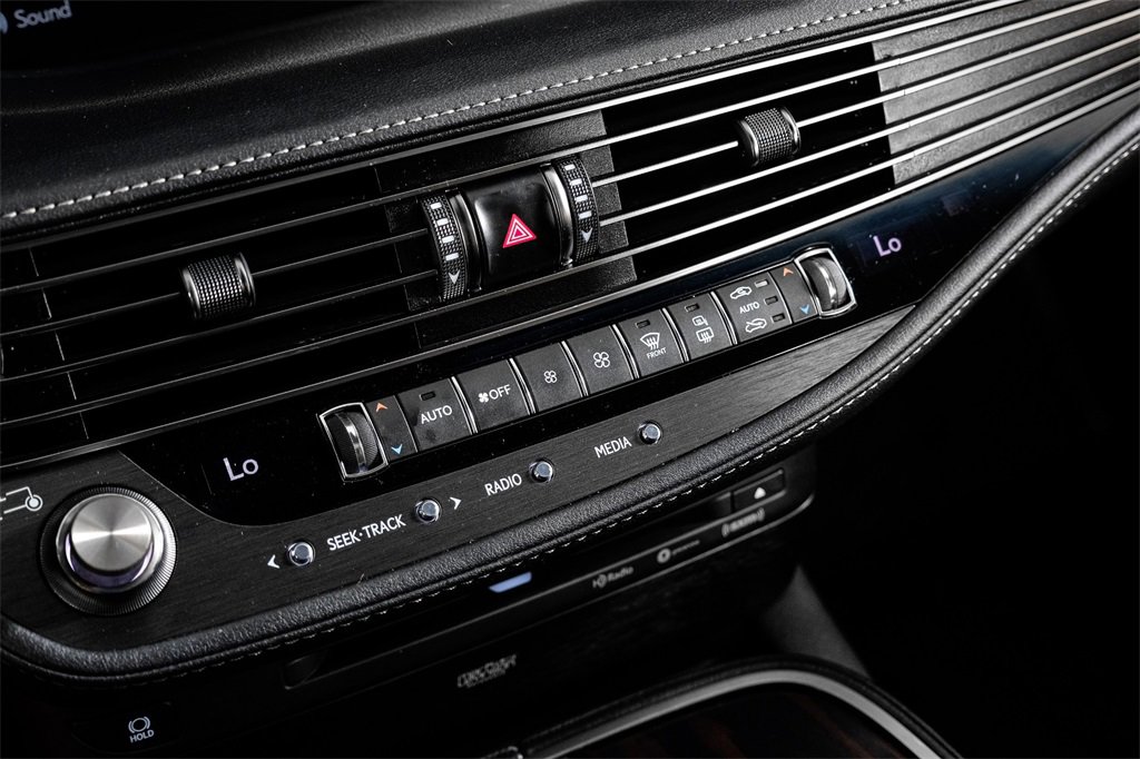 Used 2018 Lexus LS 500 image 23