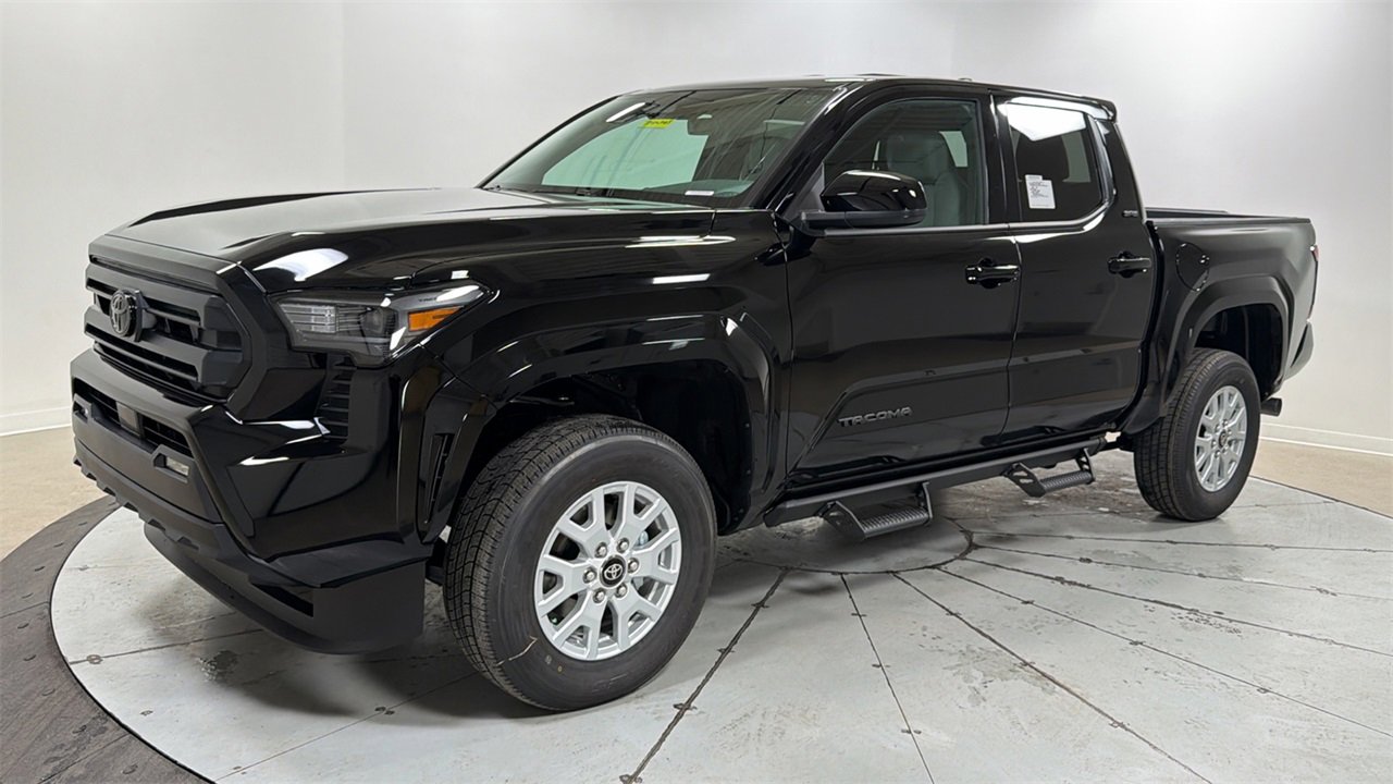New 2026 Toyota Tacoma SR5