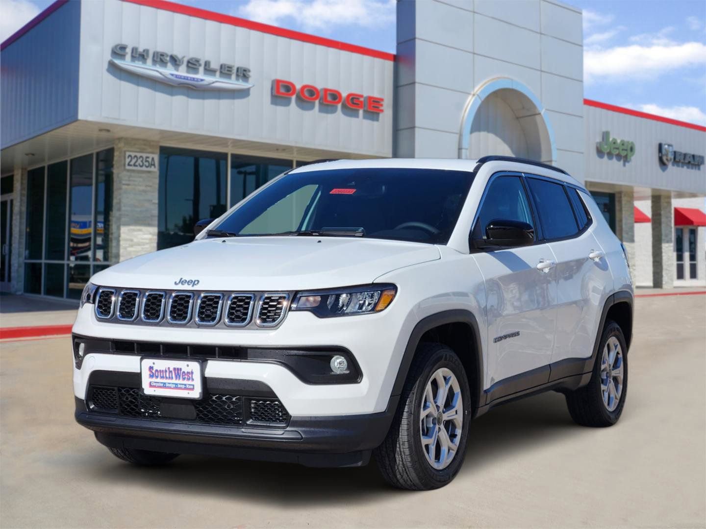 New 2026 Jeep Compass Latitude AWD/4WD image 2