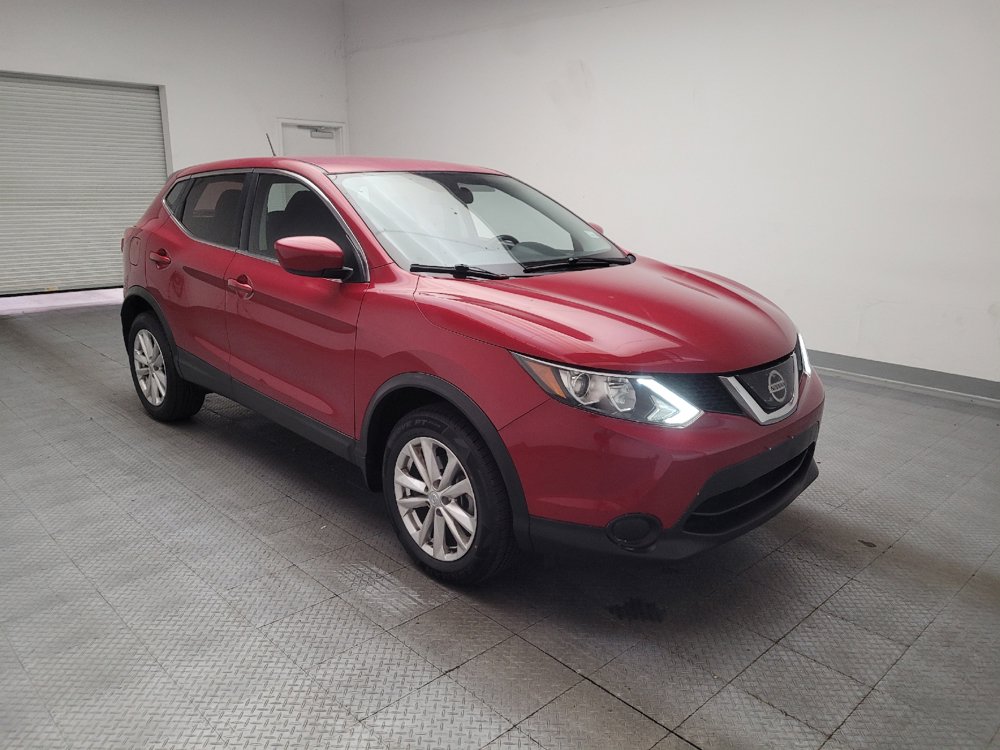 Used 2018 Nissan Rogue Sport S w/ S Appearance Package FWD image 13
