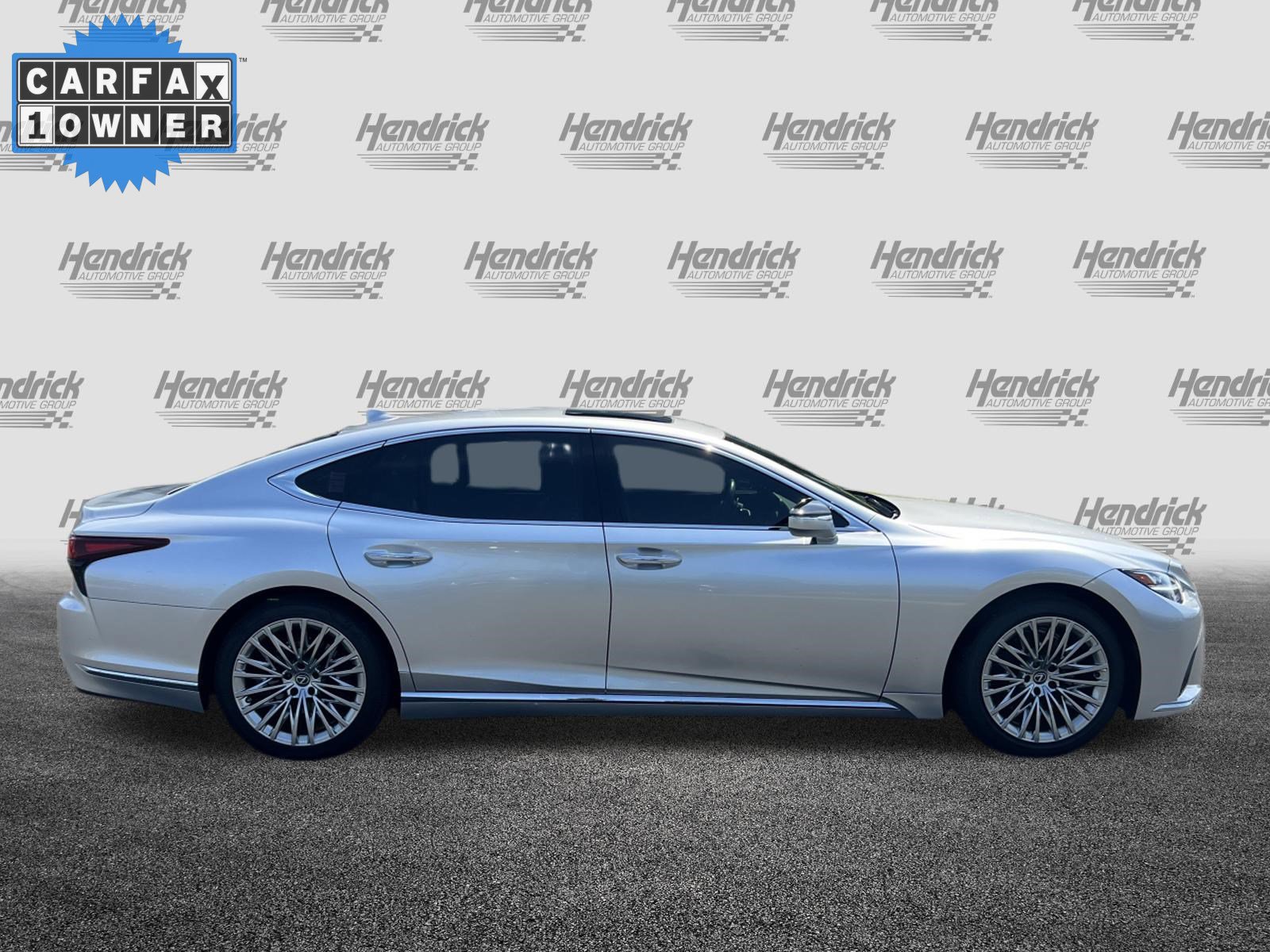 Used 2024 Lexus LS 500 RWD image 11