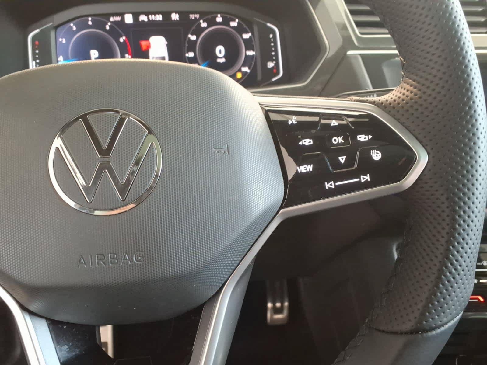 Certified 2022 Volkswagen Tiguan SEL R-Line AWD/4WD image 21